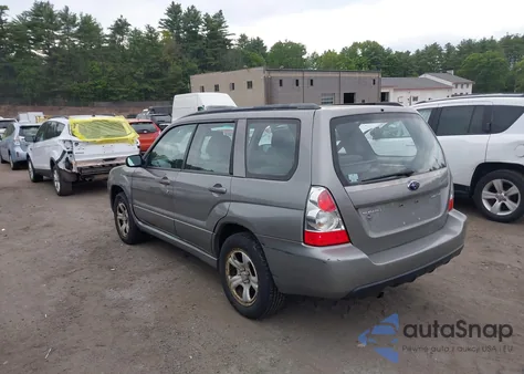 2006 Subaru Forester 2.5X из США, поврежденный, VIN JF1SG63646H704774